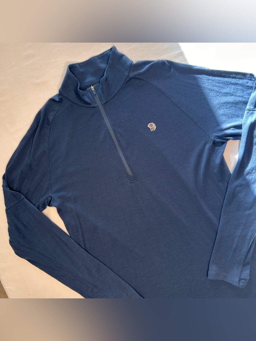 Mountain Hardwear Men's Navy Blue Quarter-Zip Sweater